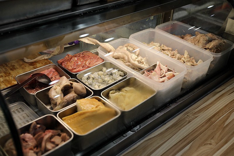 桃園大廟口切仔麵蚵仔麵線桃拾廣場小吃美食023