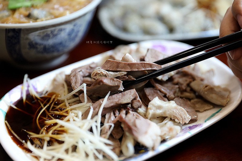 桃園大廟口切仔麵蚵仔麵線桃拾廣場小吃美食085