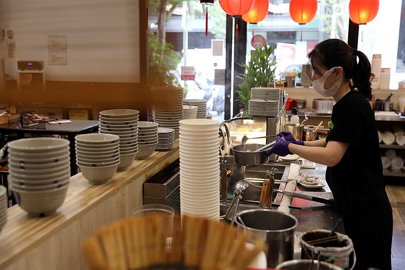 桃園大廟口切仔麵蚵仔麵線桃拾廣場小吃美食025