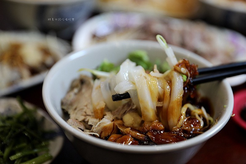 桃園大廟口切仔麵蚵仔麵線桃拾廣場小吃美食127