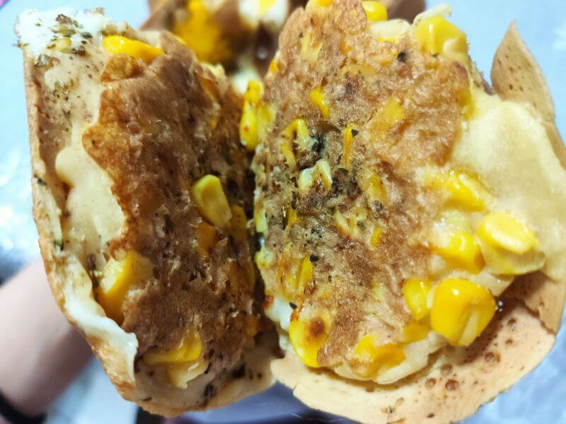 擱再萊車輪餅 玉米起司