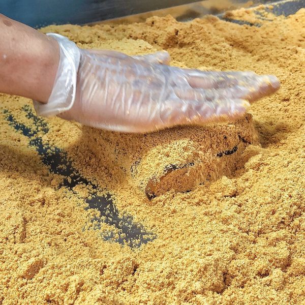 《新北淡水＊淡水巧味麥芽花生軟糖》古早味花生軟糖、娃娃酥、貢糖