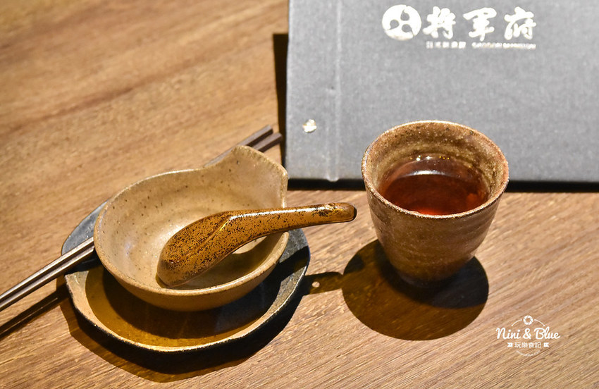 將軍府日式居酒屋 台中串燒宵夜 清酒 生蠔10