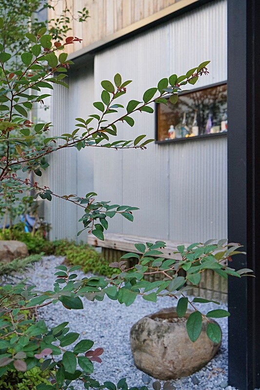 台中高人氣日式居酒屋｜將軍府勤美店，大啖比手掌大的大生蠔、串燒、特色清酒，菜單完全無雷絕對讓人再回訪