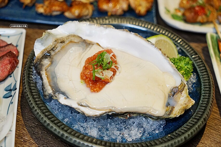 台中高人氣日式居酒屋｜將軍府勤美店，大啖比手掌大的大生蠔、串燒、特色清酒，菜單完全無雷絕對讓人再回訪