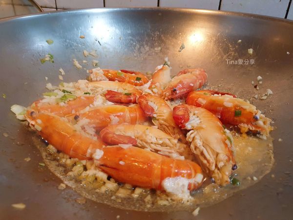 親親海泰蝦_Tina愛分享