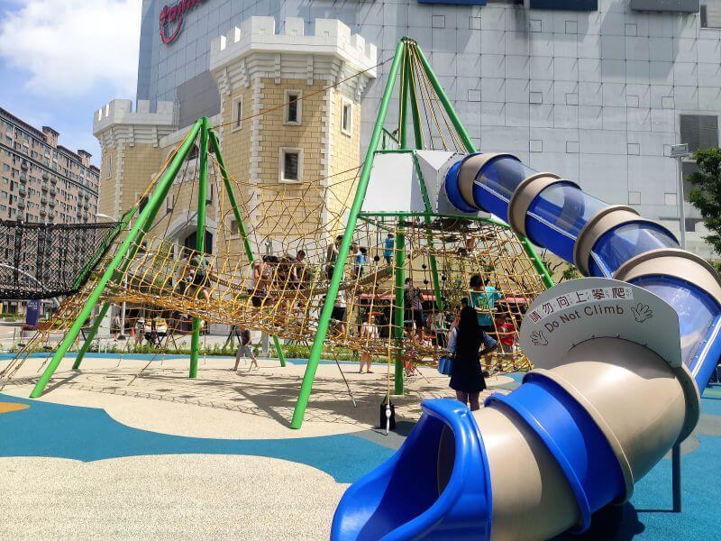 台茂公園 蜘蛛網攀爬架