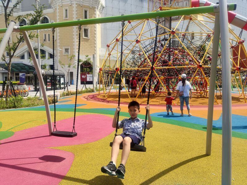 台茂公園 平板鞦韆