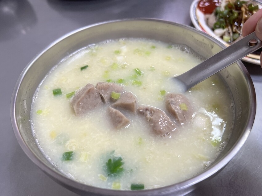 【台北南港美食】闞記涼麵,南港車站前的平價親民美食,多樣精彩 【台北南港美食】闞記涼麵,南港車站前的平價親民美食,多樣精彩