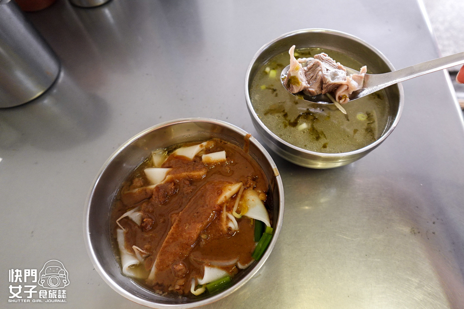 20南港車站美食闞記涼麵闕記涼麵豬肝湯肝連板條.jpg 20南港車站美食闞記涼麵闕記涼麵豬肝湯肝連板條.jpg