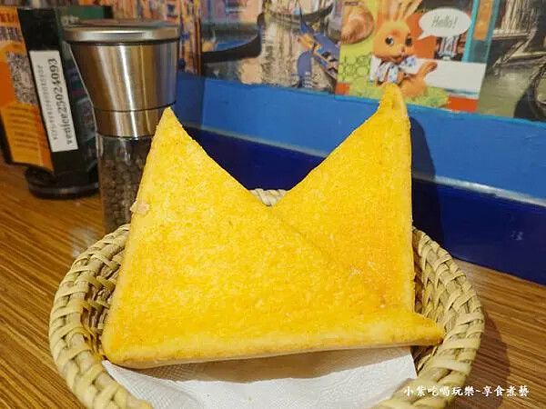 威尼斯義大利餐廳-香蒜麵包可以續1 (1)9.jpg