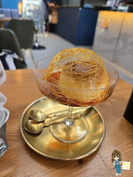 桃園平鎮  隱藏在教堂裡的美食秘境！龍岡「癮食聖堂」帶你品味