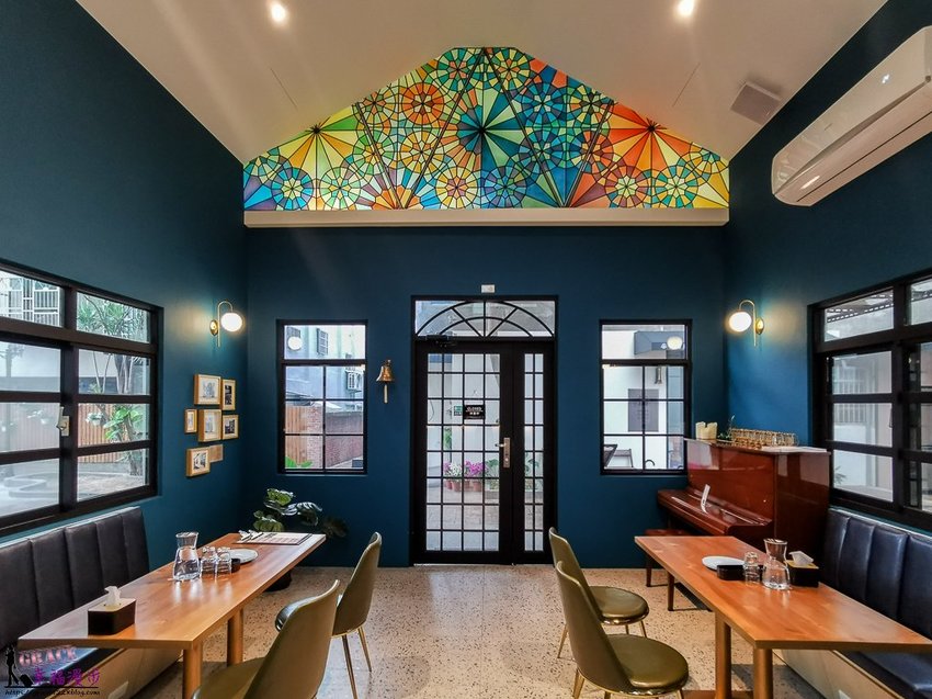 癮食聖堂Poppy Church