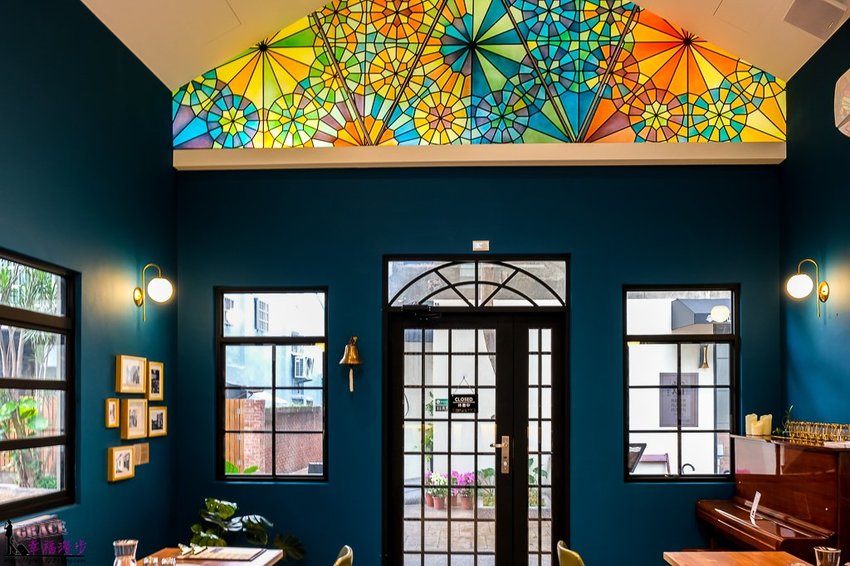 癮食聖堂Poppy Church