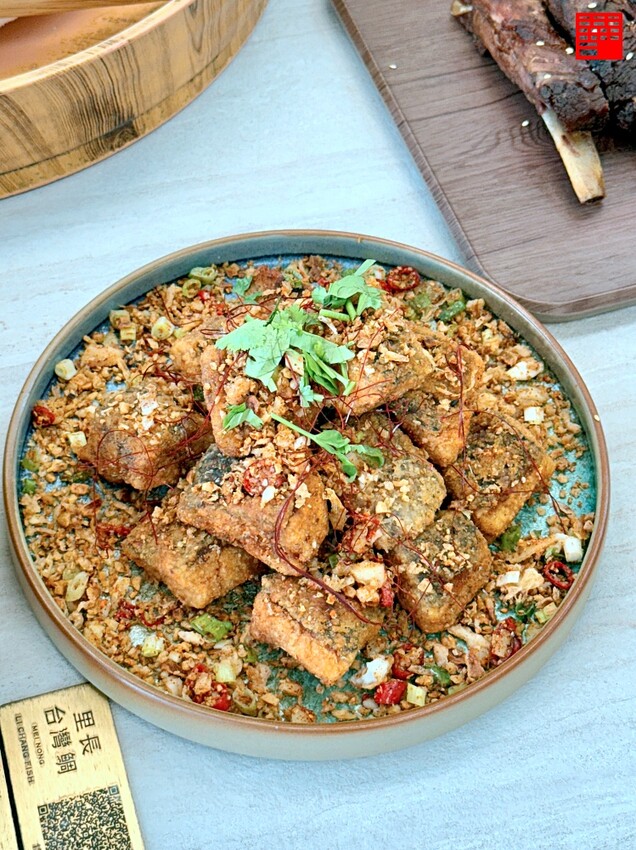 高雄市美濃區高雄美食／里長台灣鯛：美濃必吃「好客鍋」！用客家小炒煮鯛魚火鍋的黃金三層次