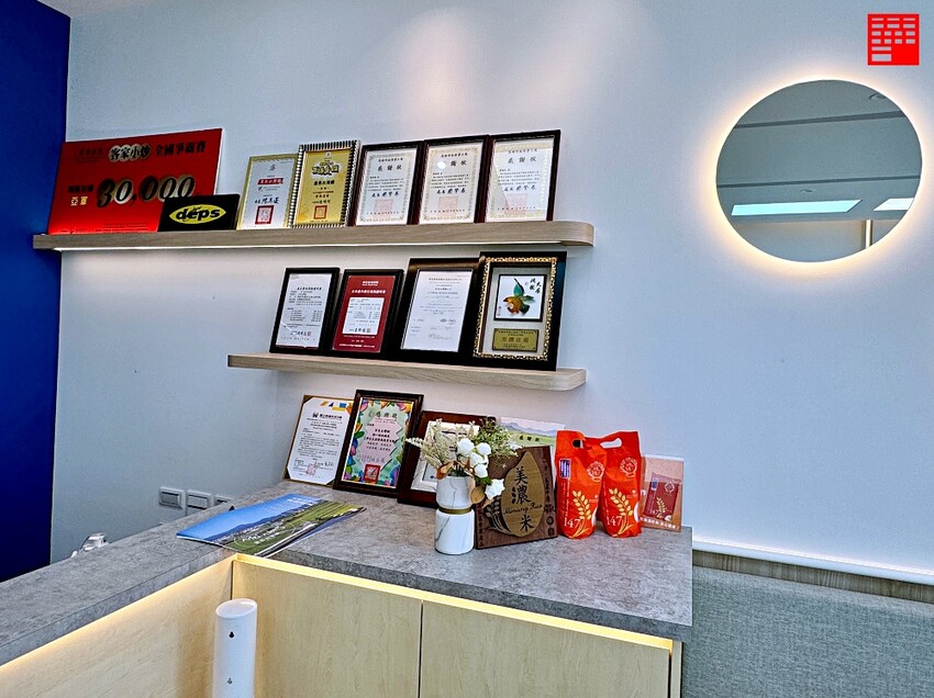 高雄市美濃區高雄美食／里長台灣鯛：美濃必吃「好客鍋」！用客家小炒煮鯛魚火鍋的黃金三層次