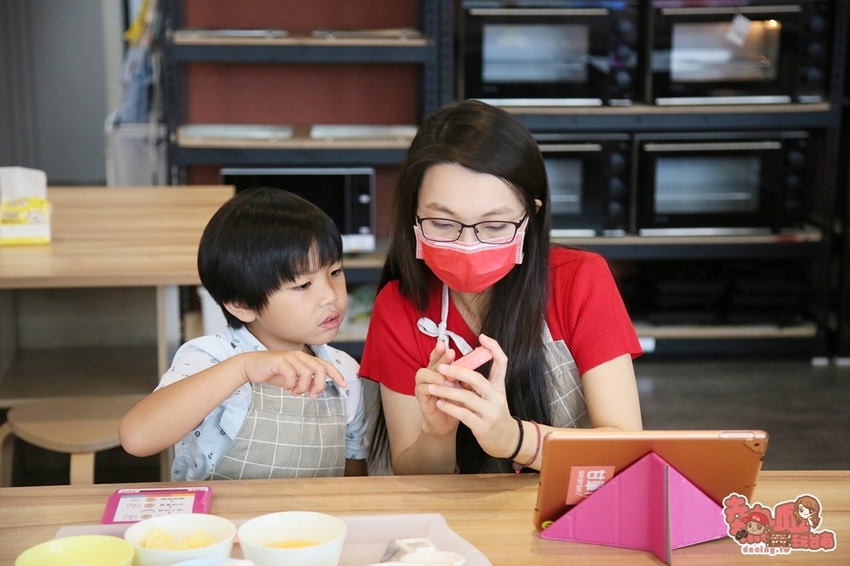【台南美食】台南DIY烘焙教室！孩子們的甜蜜糖果屋，當天壽星可免費手作生日蛋糕：Day By Day甘單作 - 熱血玩台南。跳躍新世界