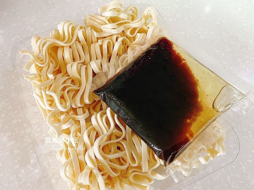 面白家-Omoshiroi 乾拌麵 蒟蒻麵