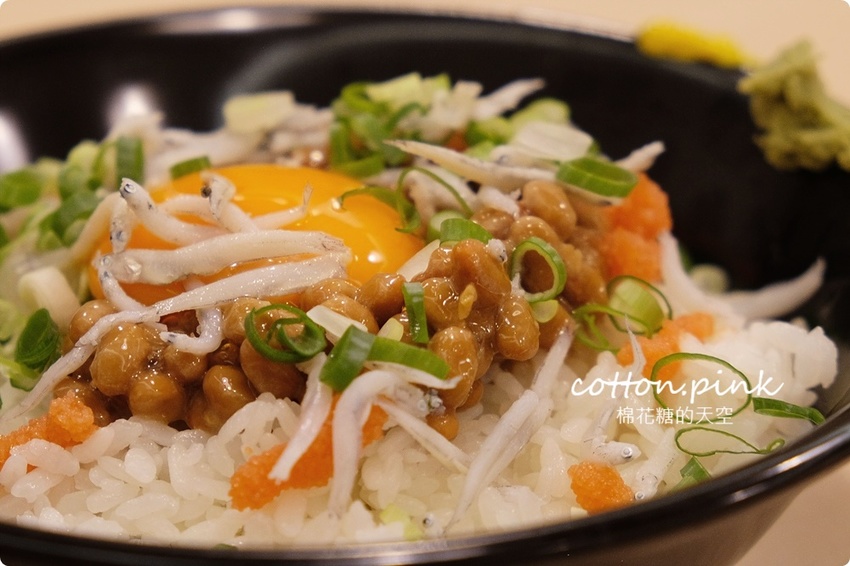 這牽絲你可以嗎?台中逢甲出現日本街邊小店~湘太郎吃得到納豆蓋飯! 這牽絲你可以嗎?台中逢甲出現日本街邊小店~湘太郎吃得到納豆蓋飯!
