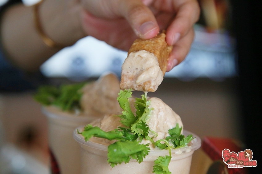 【台南冰店】台南超狂花生糖冰沙！採用百年老店的花生糖製作，今夏最狂台味就是它：進福大灣花生糖赤崁店 - 熱血玩台南。跳躍新世界