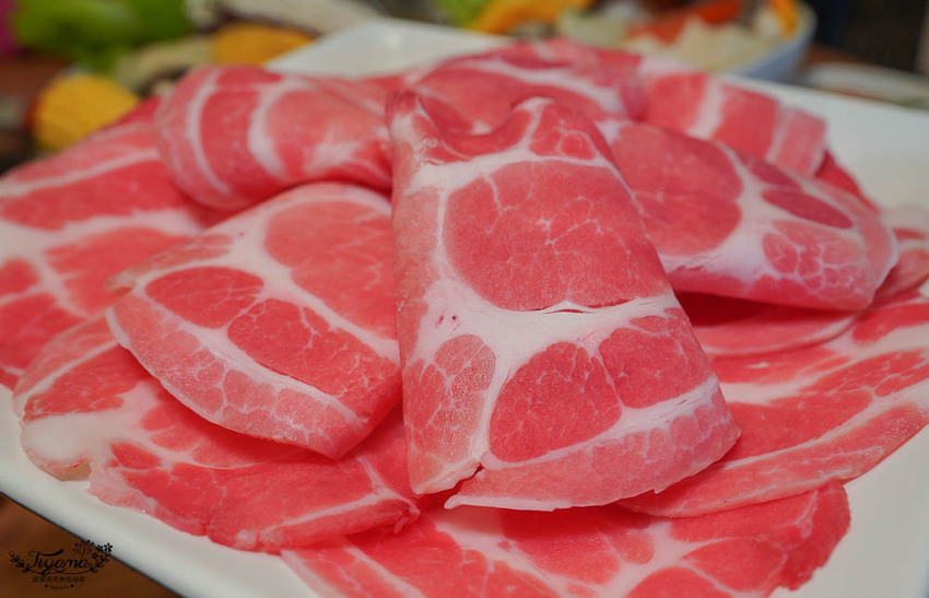 台南東區火鍋》錢源日式涮涮鍋崇道店，平價環境優，用料實在的台南老字號涮涮鍋，參加活動肉盤加量50% @緹雅瑪 美食旅遊趣