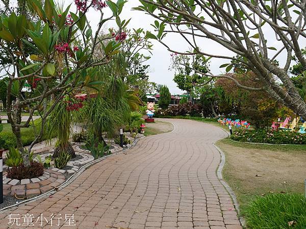 嘉義民雄三隻小豬32.JPG 嘉義民雄三隻小豬32.JPG