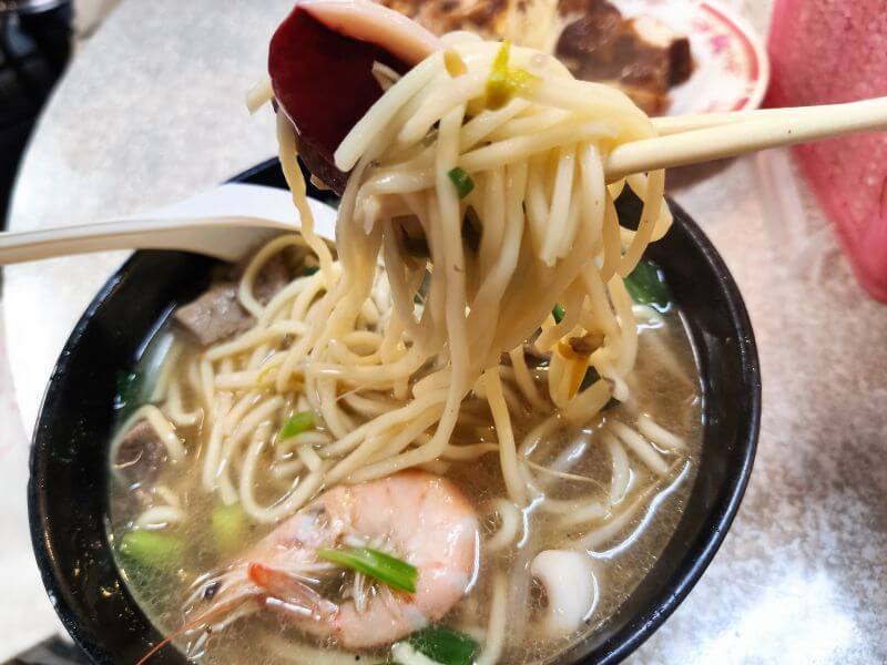 無扛棒什錦麵 什錦麵