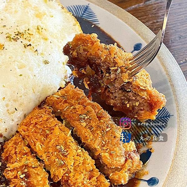 艷紅酒咖喱｜永和文青咖哩飯推薦 @neru.foodie / 丸の良食