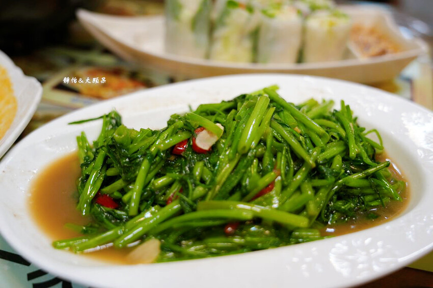 儂徠南洋美食，萬里南洋料理小店、柬埔寨風味料理，新北萬里人氣