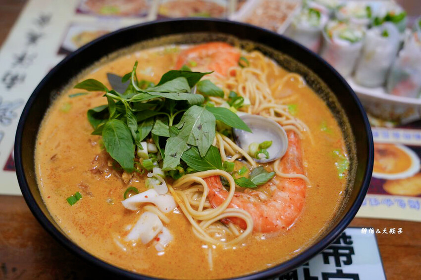 儂徠南洋美食，萬里南洋料理小店、柬埔寨風味料理，新北萬里人氣