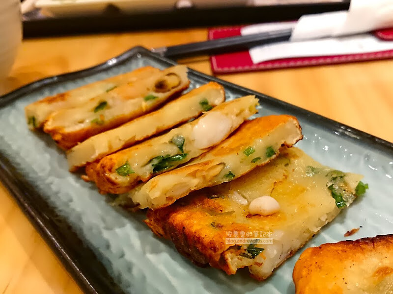 日式豆腐鍋餐廳,吃豆腐定食海鮮煎餅,天然鹽滷製作