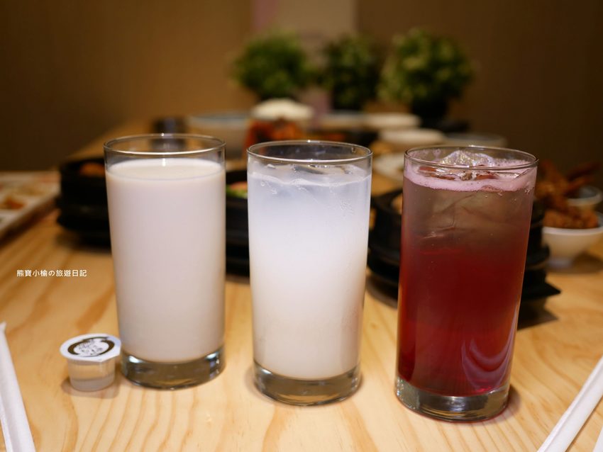 【新竹美食】東京純豆腐新竹SOGO店,新竹巨城百貨SOGO B1吃四方餐廳,日式手打烏龍麵套餐新上市!還有必吃的海之幸純豆腐鍋,鹽鹵豆腐超綿密,內文附詳細菜單價位介紹。 @熊寶小榆の旅遊日記