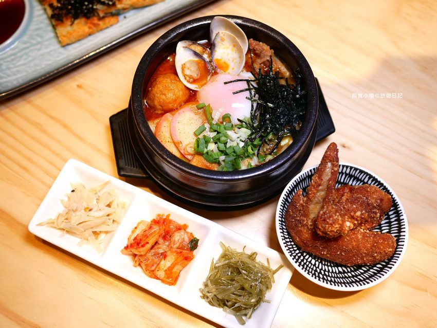 【新竹美食】東京純豆腐新竹SOGO店,新竹巨城百貨SOGO B1吃四方餐廳,日式手打烏龍麵套餐新上市!還有必吃的海之幸純豆腐鍋,鹽鹵豆腐超綿密,內文附詳細菜單價位介紹。 @熊寶小榆の旅遊日記