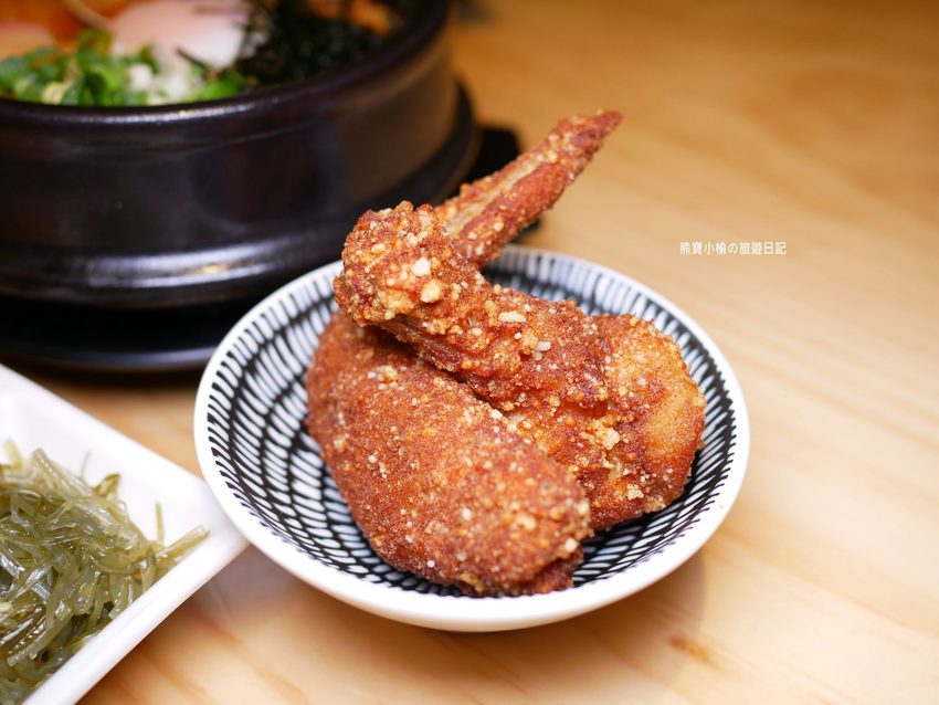 【新竹美食】東京純豆腐新竹SOGO店,新竹巨城百貨SOGO B1吃四方餐廳,日式手打烏龍麵套餐新上市!還有必吃的海之幸純豆腐鍋,鹽鹵豆腐超綿密,內文附詳細菜單價位介紹。 @熊寶小榆の旅遊日記