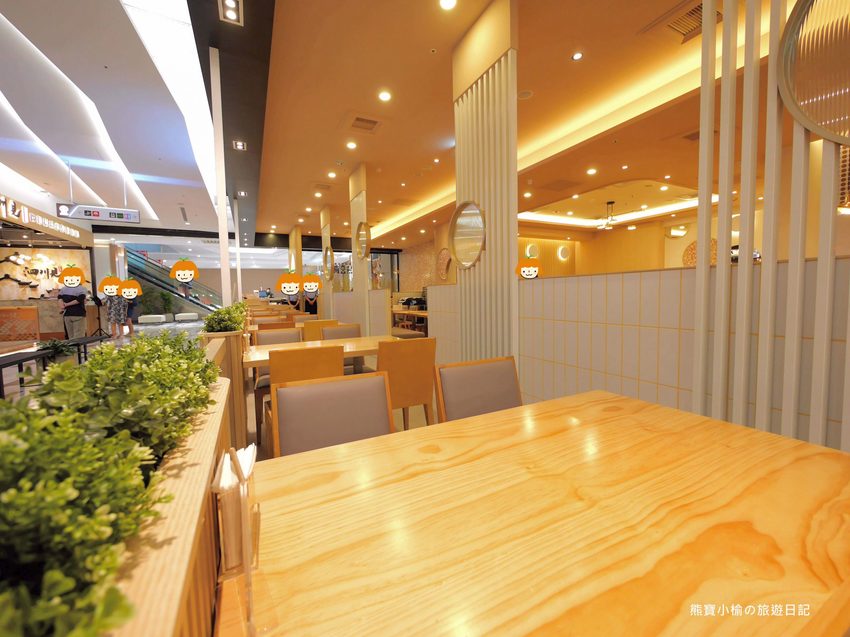 【新竹美食】東京純豆腐新竹SOGO店,新竹巨城百貨SOGO B1吃四方餐廳,日式手打烏龍麵套餐新上市!還有必吃的海之幸純豆腐鍋,鹽鹵豆腐超綿密,內文附詳細菜單價位介紹。 @熊寶小榆の旅遊日記