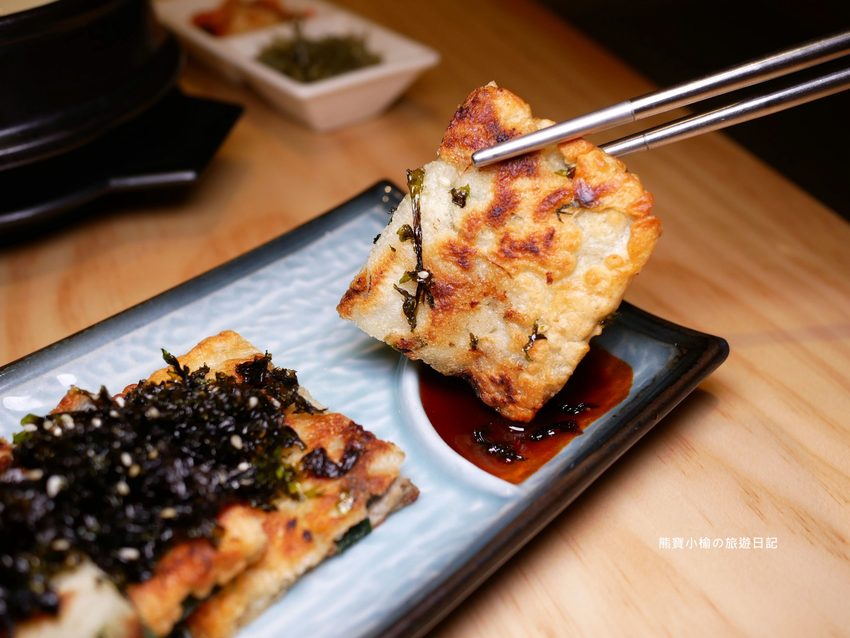 【新竹美食】東京純豆腐新竹SOGO店,新竹巨城百貨SOGO B1吃四方餐廳,日式手打烏龍麵套餐新上市!還有必吃的海之幸純豆腐鍋,鹽鹵豆腐超綿密,內文附詳細菜單價位介紹。 @熊寶小榆の旅遊日記