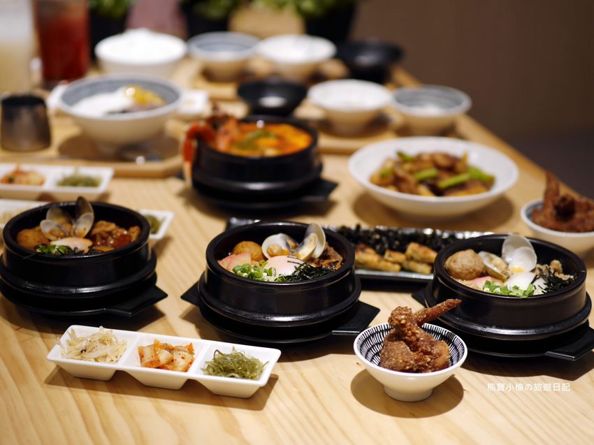 【新竹美食】東京純豆腐新竹SOGO店,新竹巨城百貨SOGO B1吃四方餐廳,日式手打烏龍麵套餐新上市!還有必吃的海之幸純豆腐鍋,鹽鹵豆腐超綿密,內文附詳細菜單價位介紹。 @熊寶小榆の旅遊日記