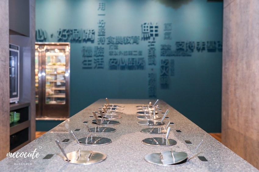 十二鍋菜單,台北火鍋,士林火鍋,火鍋消夜,石二鍋 • 12Fresh,石二鍋Fresh士林中正店,石二鍋Fresh菜單12Fresh菜單,石二鍋剝皮辣椒雞,石二鍋士林,石二鍋菜單,石二鍋訂位 @陳小可的吃喝玩樂