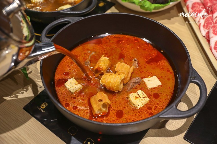 十二鍋菜單,台北火鍋,士林火鍋,火鍋消夜,石二鍋 • 12Fresh,石二鍋Fresh士林中正店,石二鍋Fresh菜單12Fresh菜單,石二鍋剝皮辣椒雞,石二鍋士林,石二鍋菜單,石二鍋訂位 @陳小可的吃喝玩樂