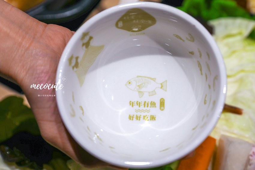 十二鍋菜單,台北火鍋,士林火鍋,火鍋消夜,石二鍋 • 12Fresh,石二鍋Fresh士林中正店,石二鍋Fresh菜單12Fresh菜單,石二鍋剝皮辣椒雞,石二鍋士林,石二鍋菜單,石二鍋訂位 @陳小可的吃喝玩樂