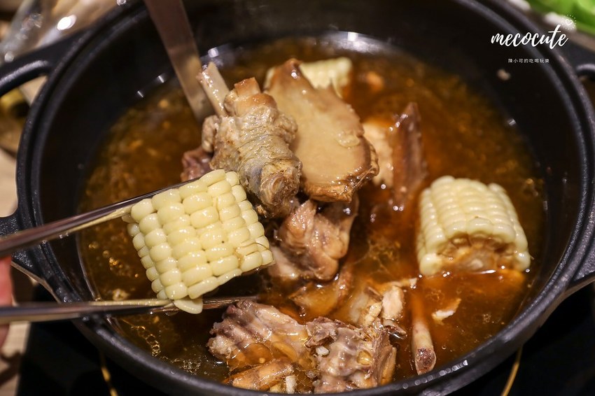 十二鍋菜單,台北火鍋,士林火鍋,火鍋消夜,石二鍋 • 12Fresh,石二鍋Fresh士林中正店,石二鍋Fresh菜單12Fresh菜單,石二鍋剝皮辣椒雞,石二鍋士林,石二鍋菜單,石二鍋訂位 @陳小可的吃喝玩樂