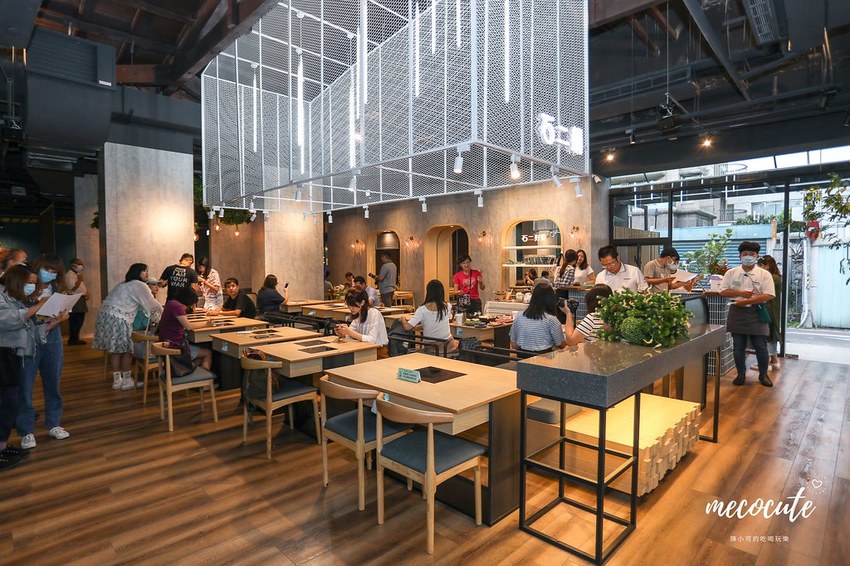 十二鍋菜單,台北火鍋,士林火鍋,火鍋消夜,石二鍋 • 12Fresh,石二鍋Fresh士林中正店,石二鍋Fresh菜單12Fresh菜單,石二鍋剝皮辣椒雞,石二鍋士林,石二鍋菜單,石二鍋訂位 @陳小可的吃喝玩樂