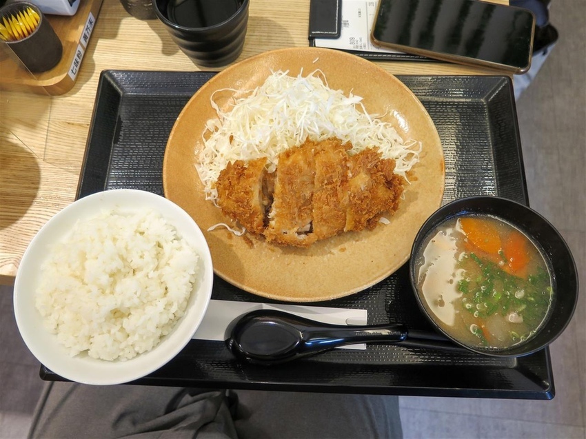 IMG_4259-2.jpg IMG_4259-2.jpg