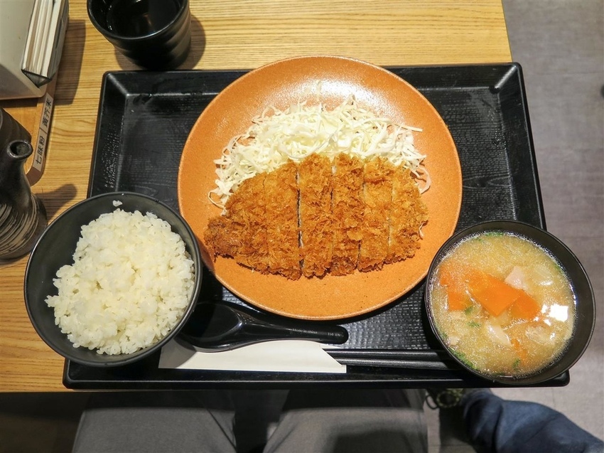 IMG_3166-2.jpg IMG_3166-2.jpg