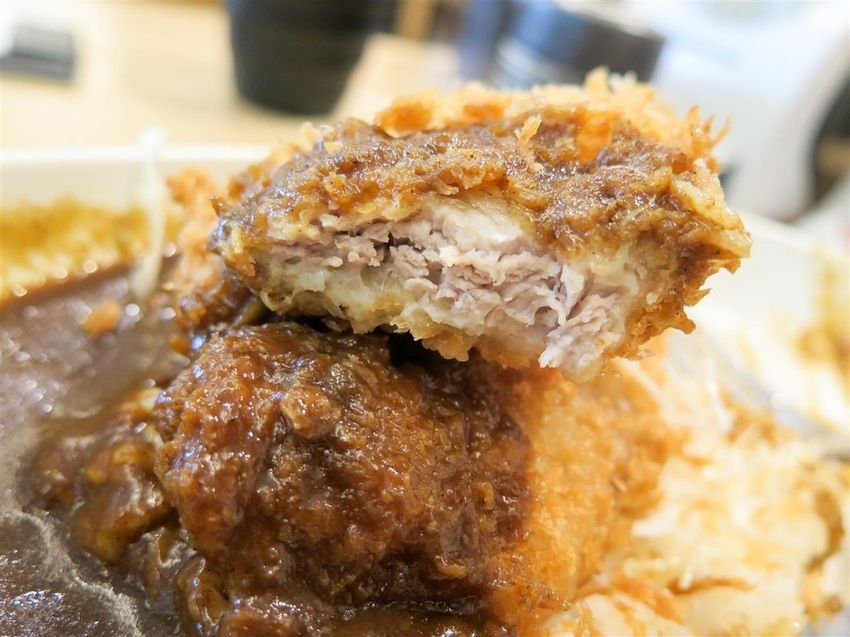 IMG_4258-2.jpg IMG_4258-2.jpg