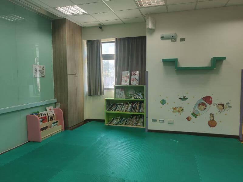 三民親子館 閱讀室