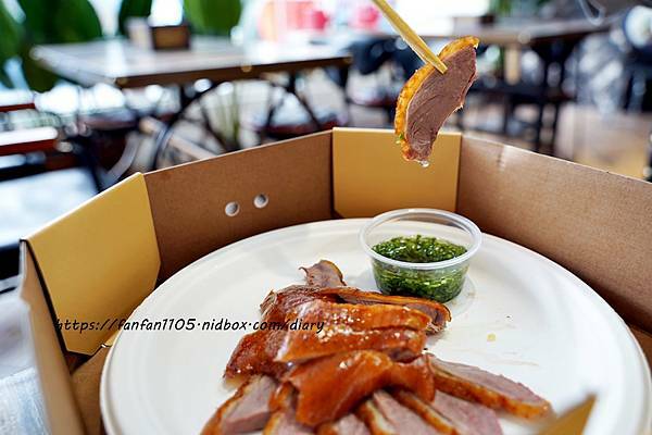 【台中南區烤鴨】ACHU DUCK 阿秋小肥鴨 #一鴨三吃 #鹹酥鴨 #台中烤鴨三吃 #台中烤鴨外帶 (22).JPG