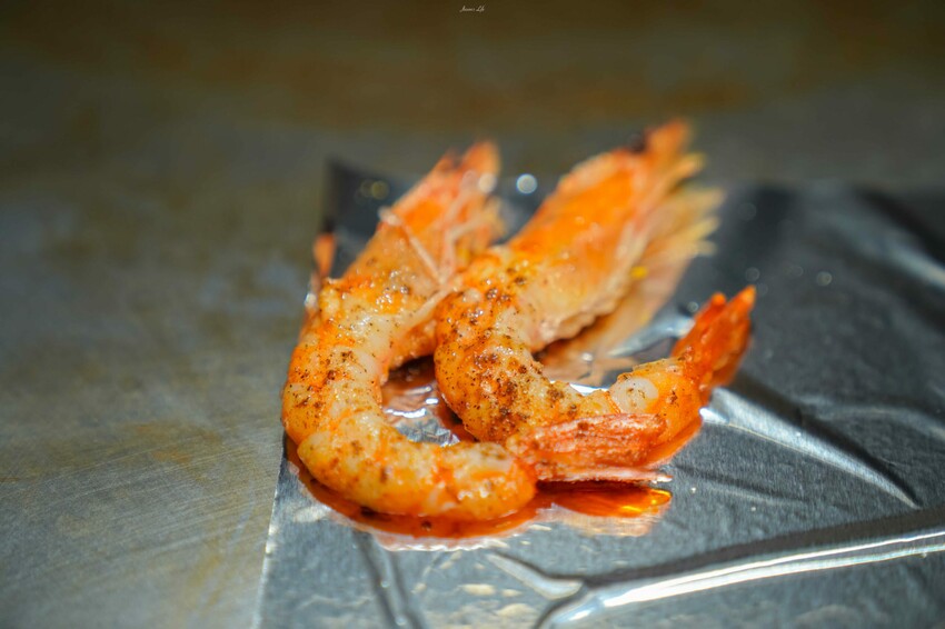 台中市東區【台中東區｜美食】邑鐵板燒。東區平價鐵板燒推薦，老字號堅持傳統料理方式，食材新鮮夠味