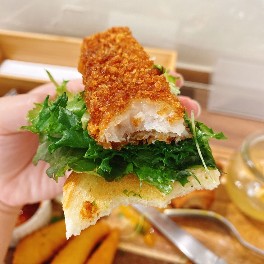 桃園青埔隱藏版美食—不挑食BUTIAOSHI，愜意又舒適的環境坐一整天都沒問題