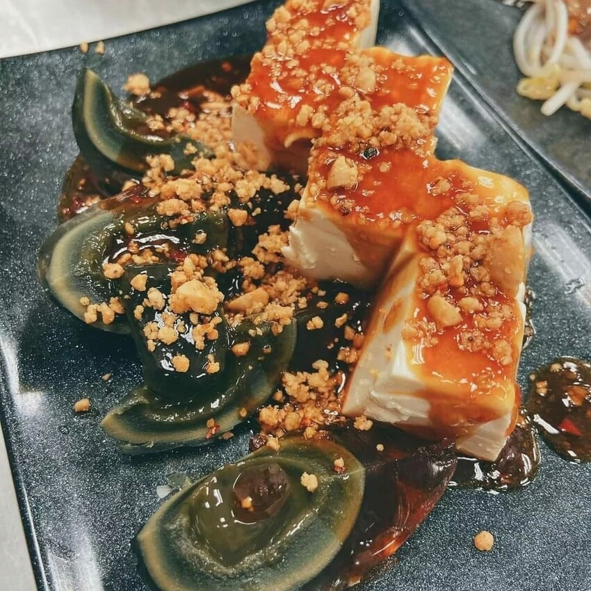 [板橋美食推薦]台灣少見的港式燒鵝--鵝掌櫃